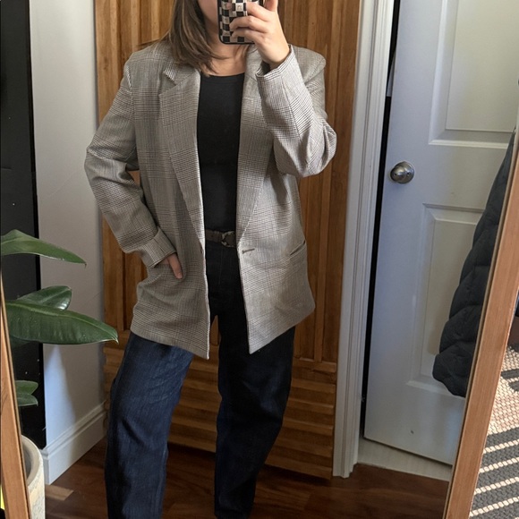 Vintage Gianni Sport 100% wool Herringbone Relaxed Oversized Blazer. Size 10 - Picture 12 of 12